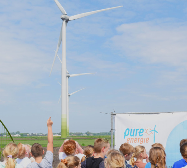 PE0 0456 bewerkt